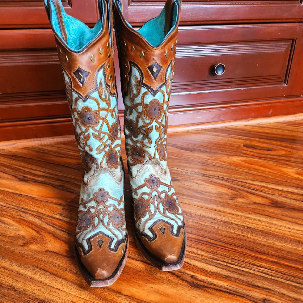 Corral Women's cowboy boots